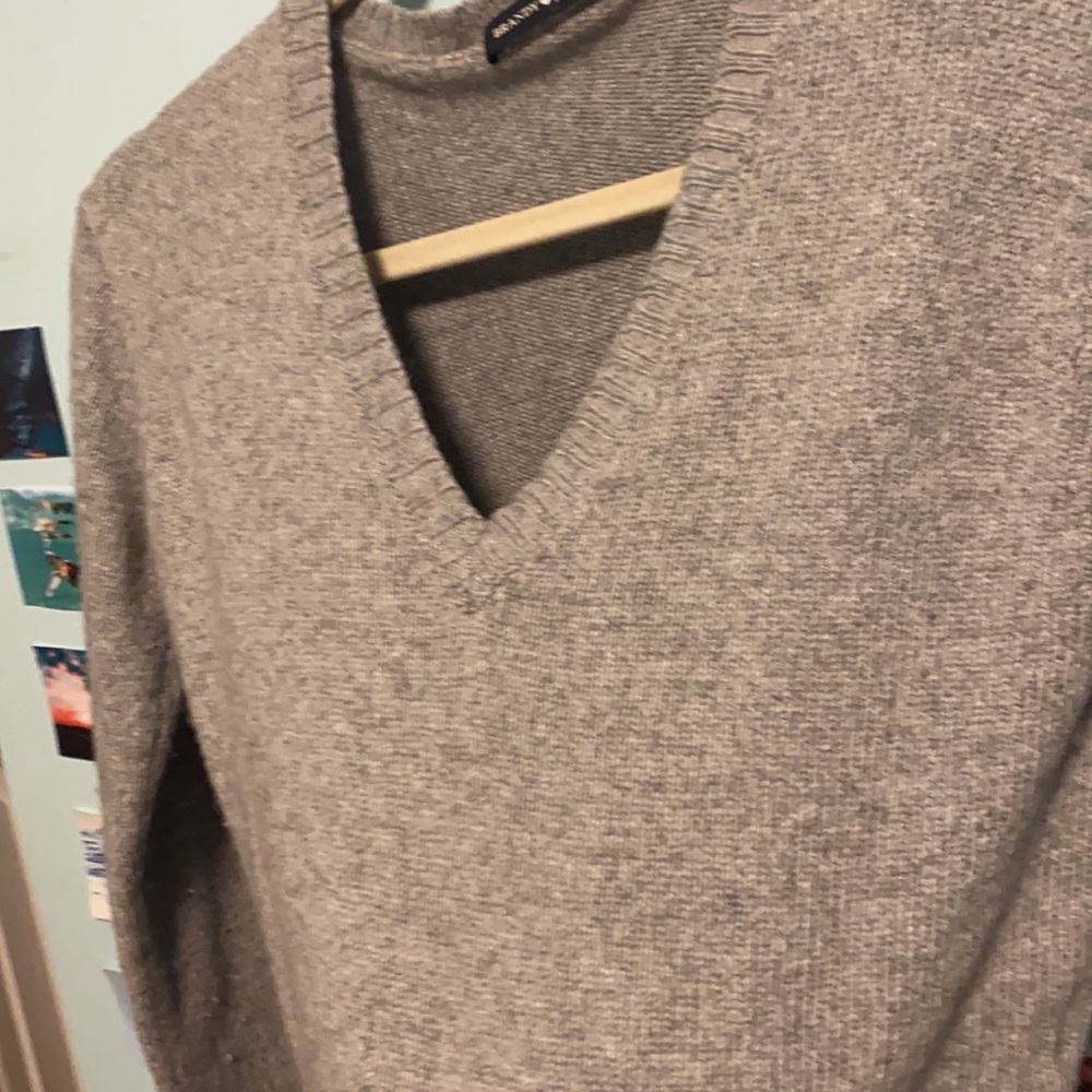 V neck brandy Melville sweater (RARE)